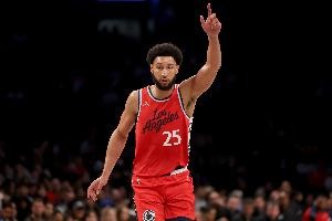 明日快船主场迎战独行侠 西蒙斯缺席 莱昂纳德可以出战！