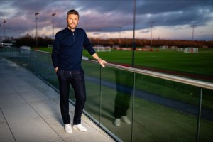 多多28官网-林良锋：卡里克看守进欧冠？曼联春秋大梦还不醒！